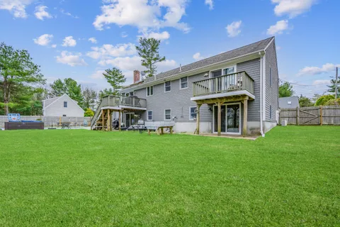 $899,000 | 153 Hickory Hill Circle, Osterville, MA 02655