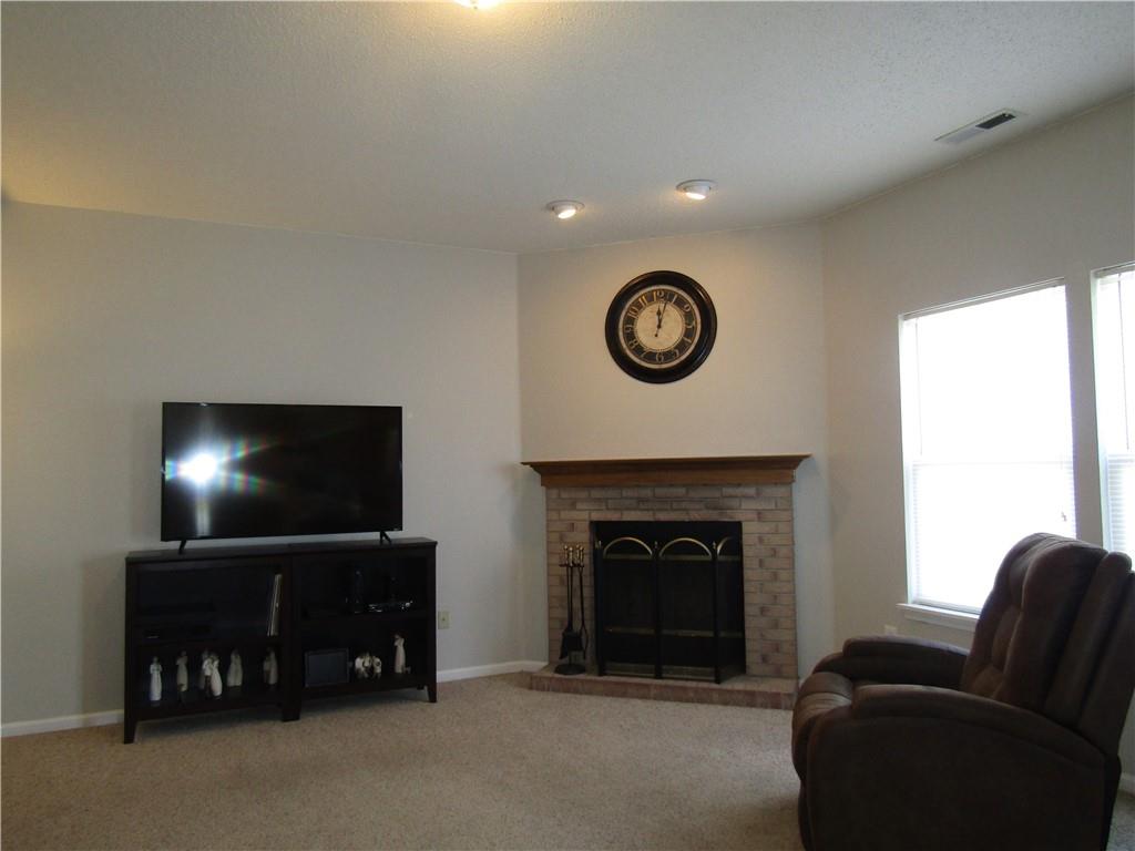 10786 Running Brook Road Indianapolis, IN 46234 - Photo 9 of 37