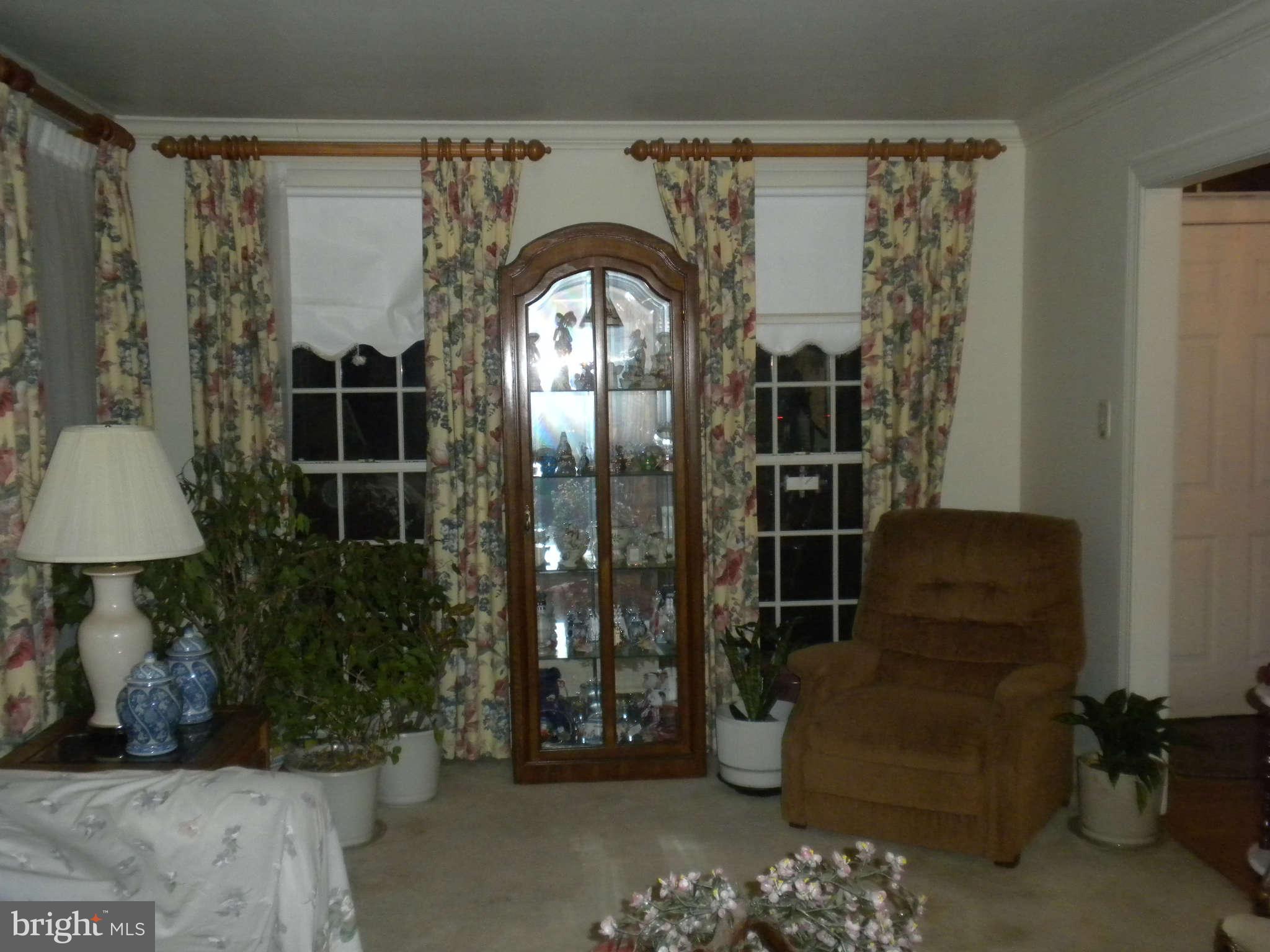 3802 Meadowhill Road Springdale, MD 20721 - Photo 2 of 3 Living Room