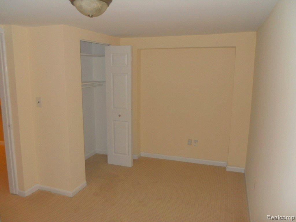 45965 Fairchild Road Macomb, MI 48042 - Photo 11 of 19 Fairchild 010.jpg
