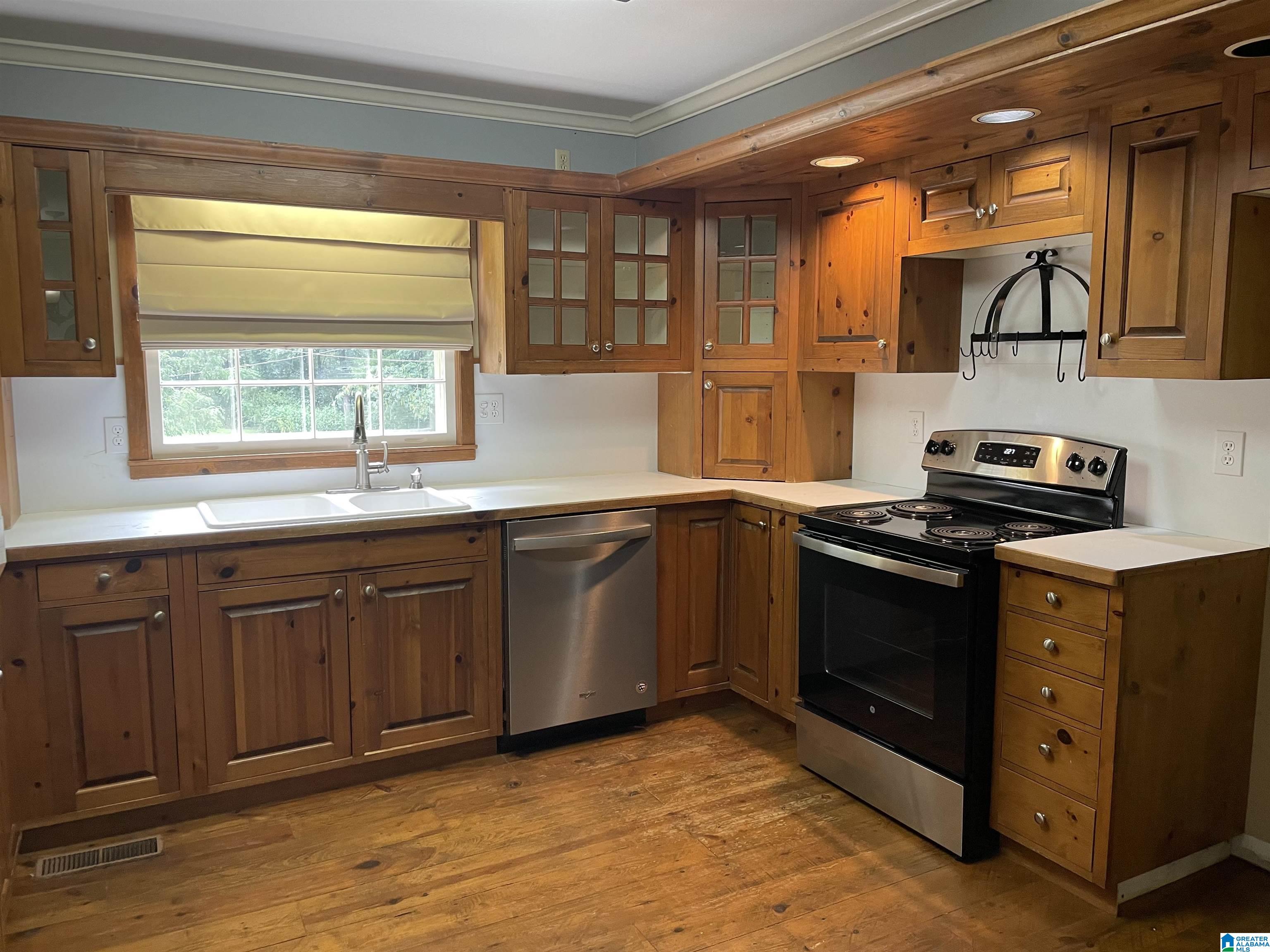 8479 North Valley Road Pinson, AL 35126 - Photo 4 of 14