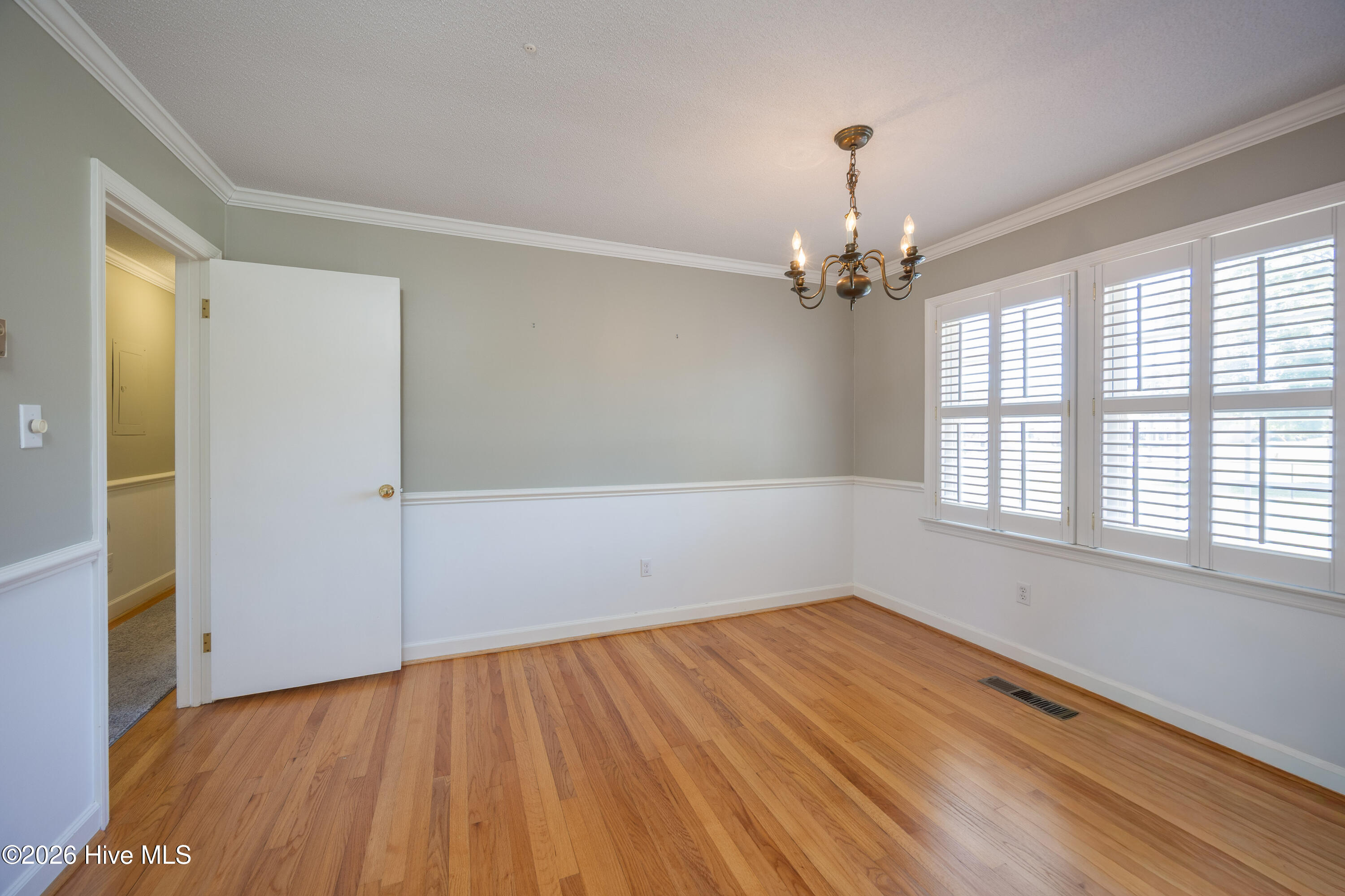 402 Willow Road Clinton, NC 28328 - Photo 13 of 31 Dining or office
