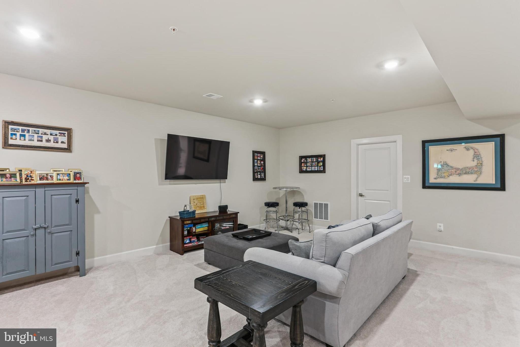 384 Crown Pt Drive Frederick, MD 21702 - Photo 24 of 40