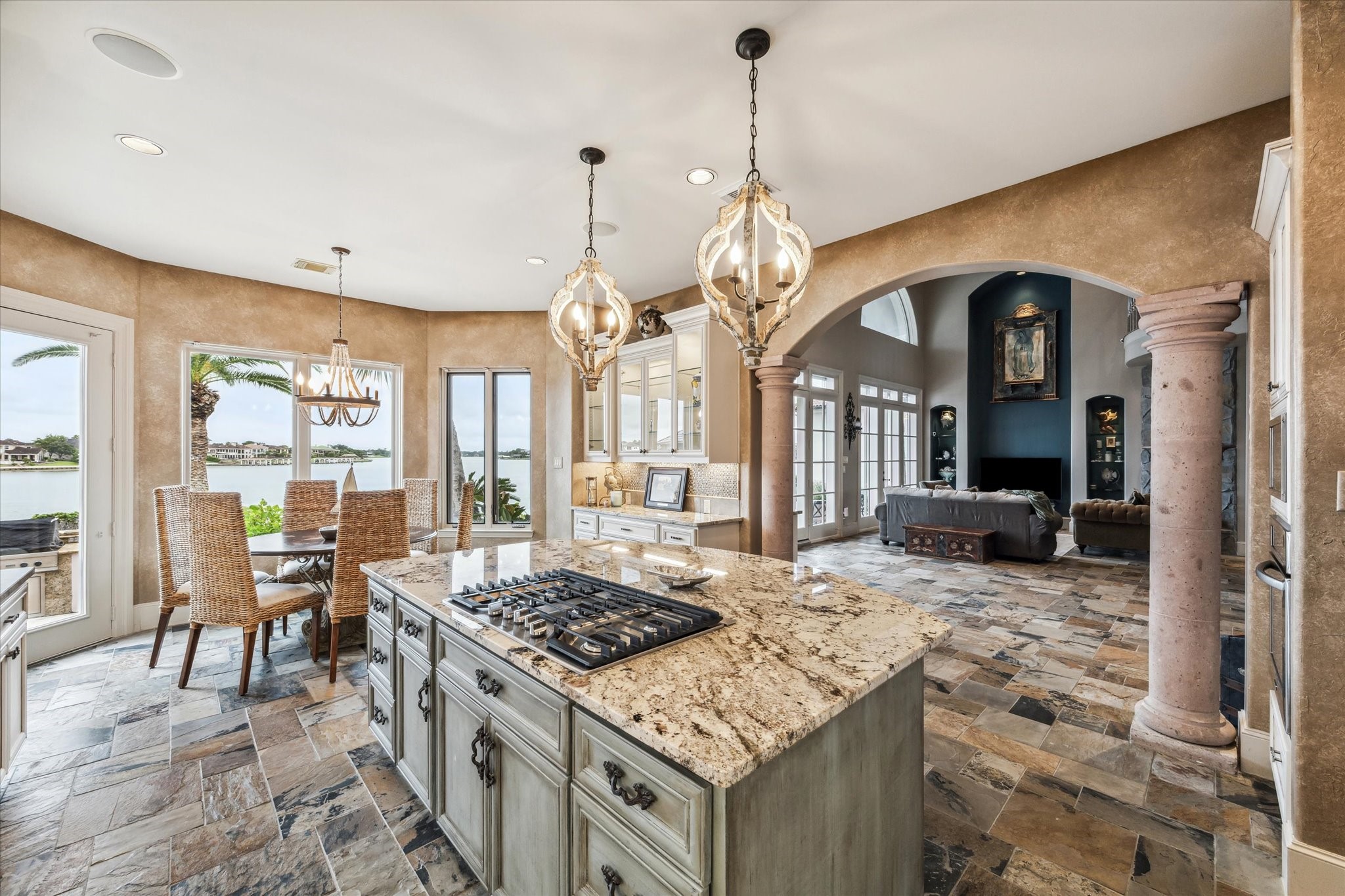 1818 Ray Shell Court Seabrook, TX 77586 - Photo 4 of 50