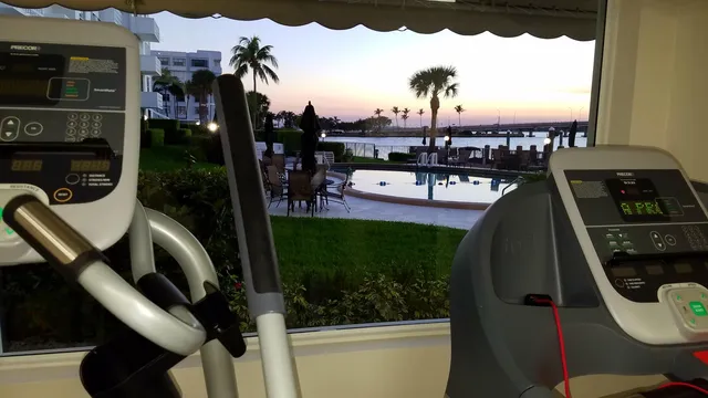 a view of a lake with a sitting space