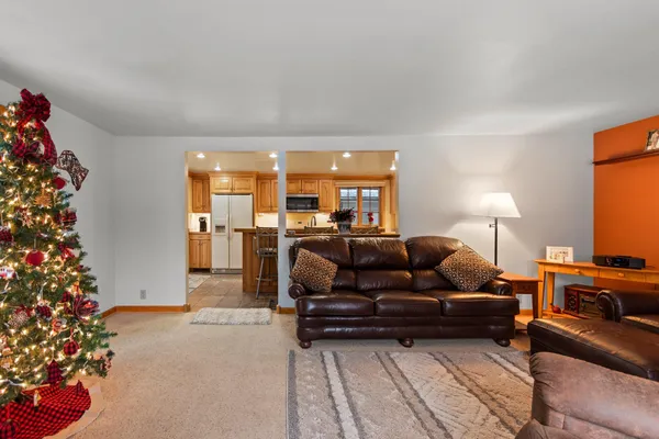 $313,400 | 2109 41st Street, Two Rivers, WI 54241
