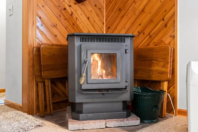 $313,400 | 2109 41st Street, Two Rivers, WI 54241