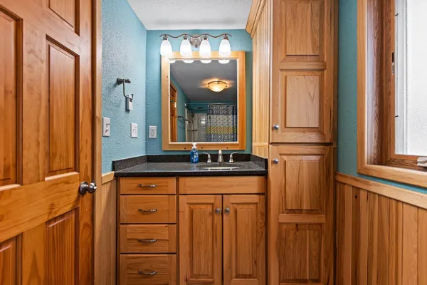 $313,400 | 2109 41st Street, Two Rivers, WI 54241