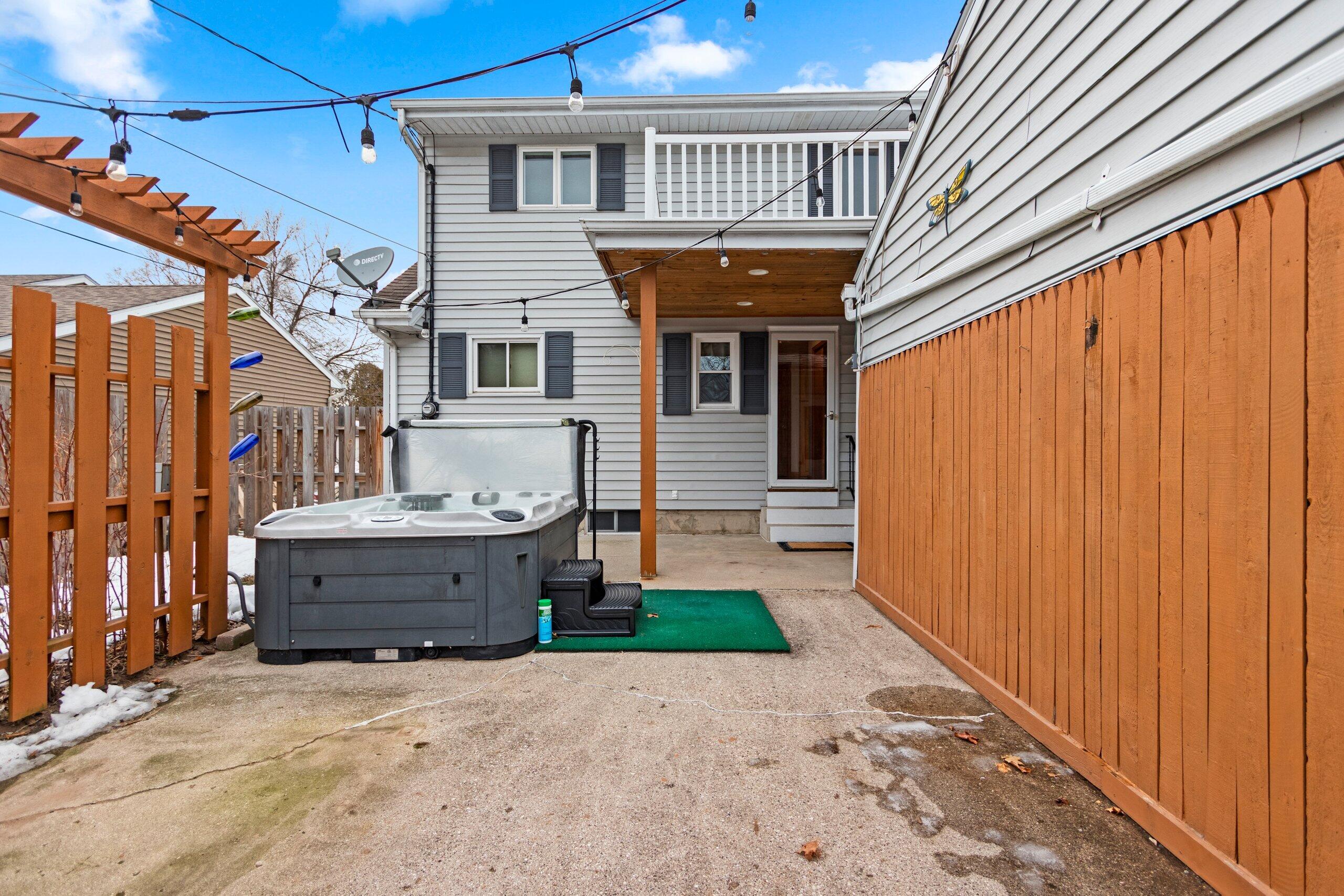 2109 41st Street Two Rivers, WI 54241 - Photo 41 of 60 IMG_0298.JPG-SMALL