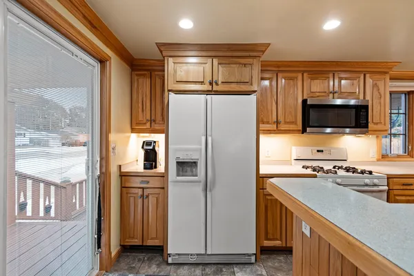 $313,400 | 2109 41st Street, Two Rivers, WI 54241