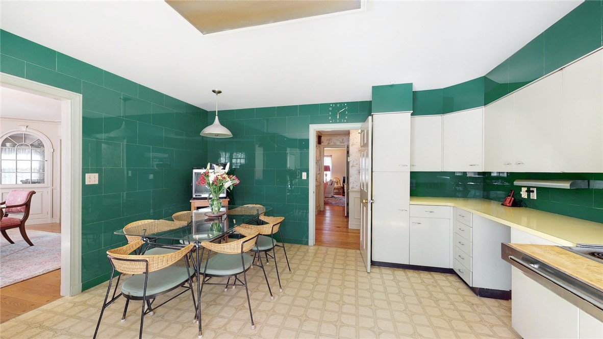 90 Sweetfern Road Warwick, RI 02888 - Photo 12 of 28 Gallery Image 12