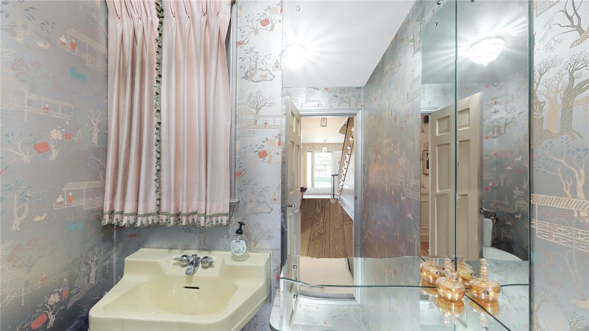 90 Sweetfern Road Warwick, RI 02888 - Photo 13 of 28 Gallery Image 13