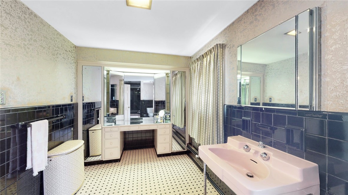 90 Sweetfern Road Warwick, RI 02888 - Photo 19 of 28 Gallery Image 19