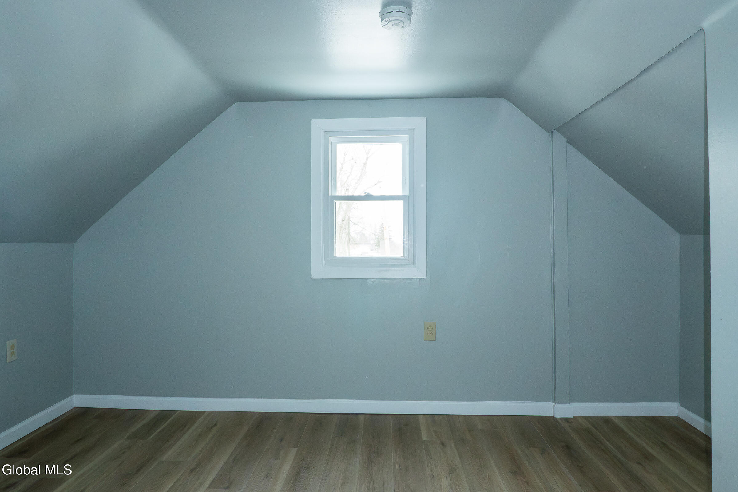 126 Manchester Road Schenectady, NY 12304 - Photo 30 of 39 30