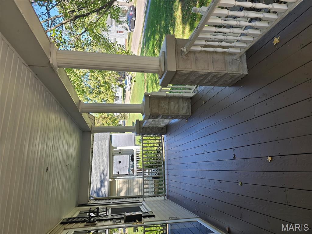 821 Sherman Avenue Edwardsville, IL 62025 - Photo 28 of 33