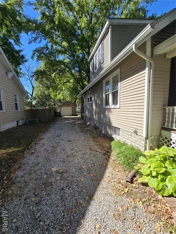 $254,900 | 821 Sherman Avenue, Edwardsville, IL 62025