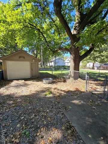 $254,900 | 821 Sherman Avenue, Edwardsville, IL 62025