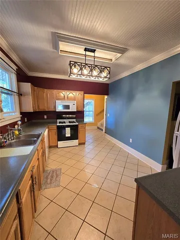 $254,900 | 821 Sherman Avenue, Edwardsville, IL 62025