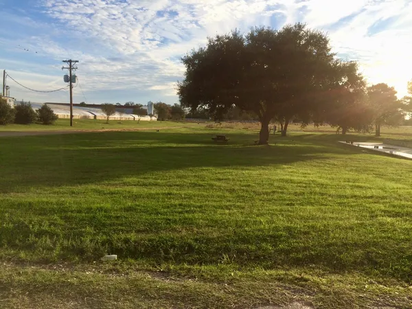 $620,000 | 8 Nelson Road, Hempstead, TX 77445