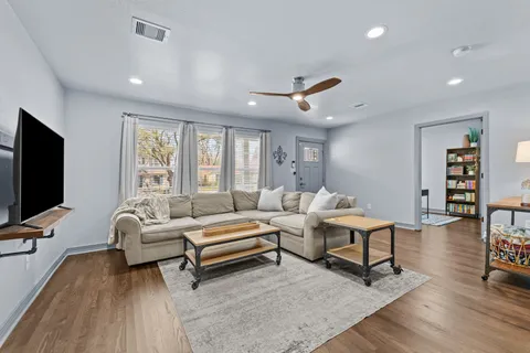 $415,000 | 1118 Jocelyn Street, Houston, TX 77023