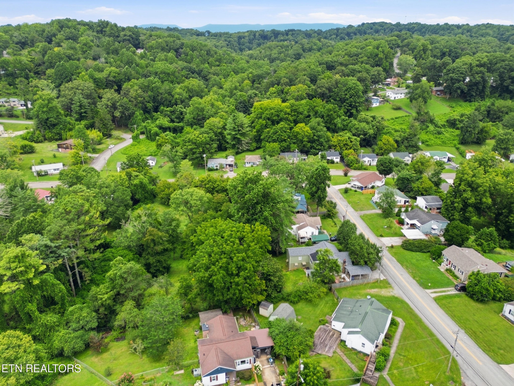 121 Salem Road Oak Ridge, TN 37830 - Photo 34 of 35 Gallery Image 34