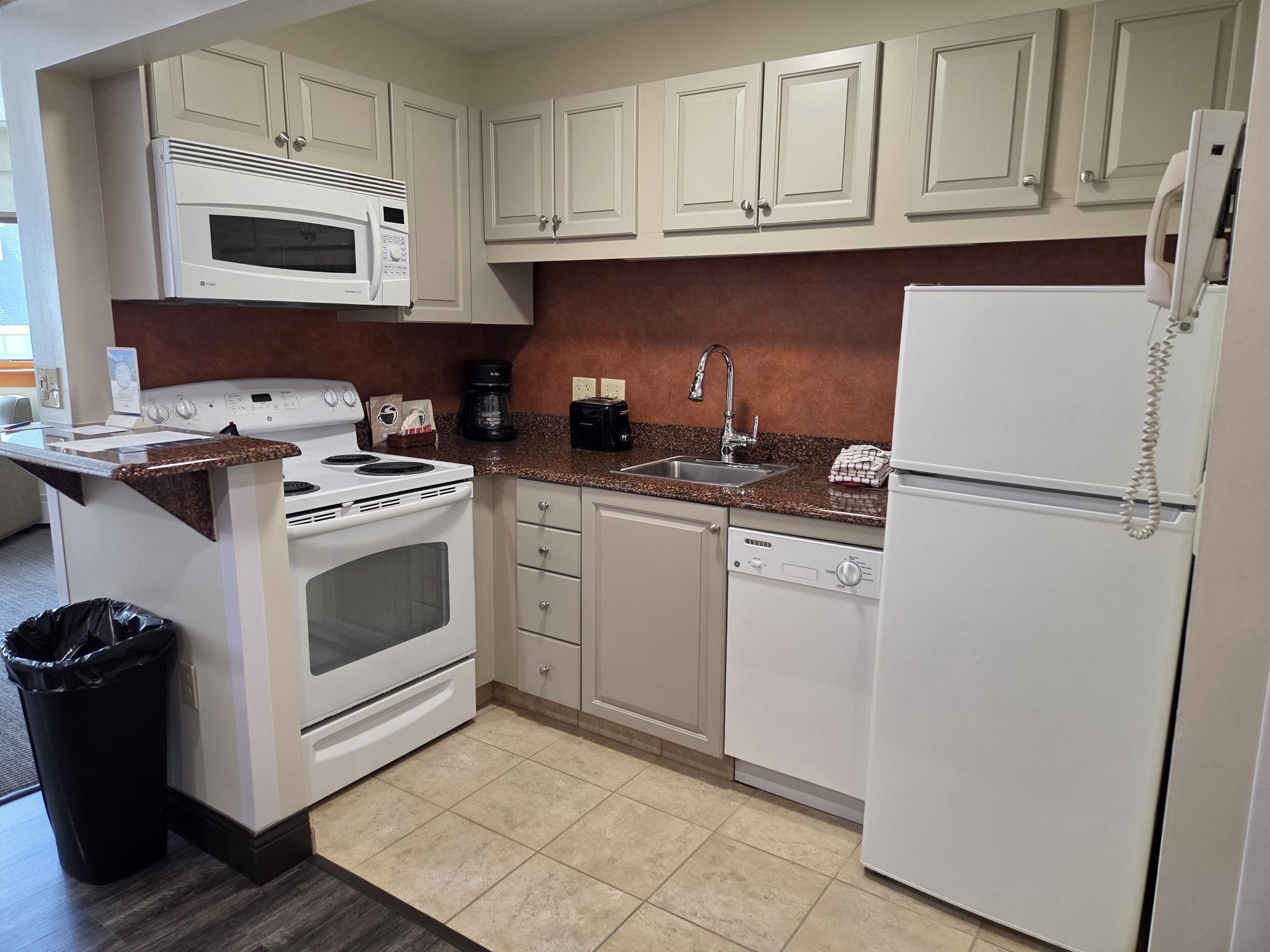 90 Loon Mountain Road, Unit 858B Lincoln, NH 03251 - Photo 7 of 24