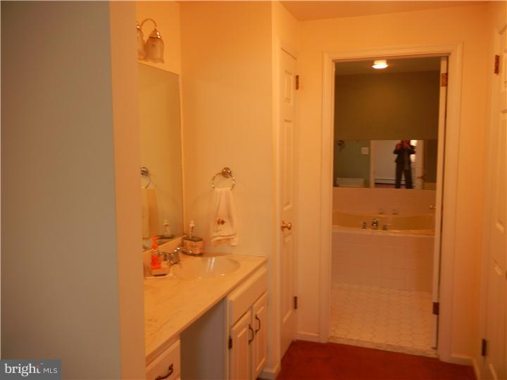1400 Ponds Edge Road West Chester, PA 19382 - Photo 19 of 25 Gallery Image 19