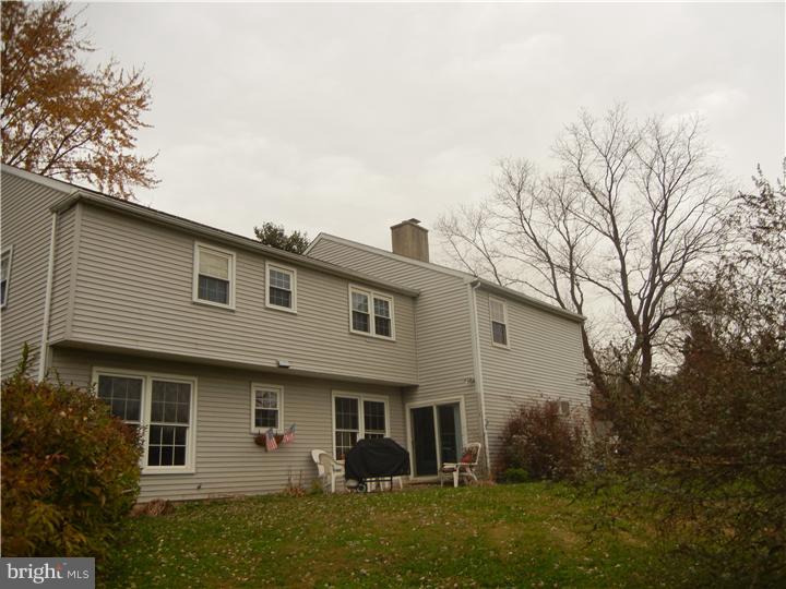 1400 Ponds Edge Road West Chester, PA 19382 - Photo 3 of 25 Gallery Image 3