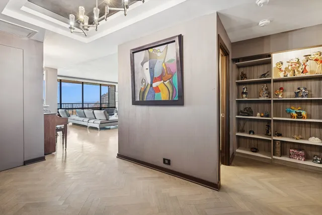 a view of a workspace with furniture