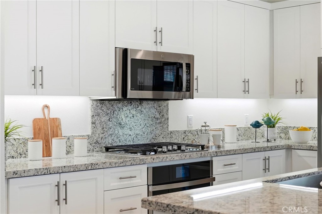 5024 Rexton Drive Camarillo, CA 93012 - Photo 13 of 71