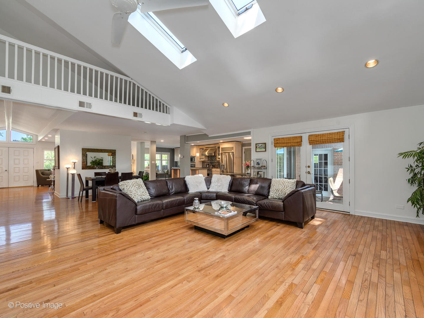 333 Rollwind Road Glenview, IL 60025 - Photo 4 of 27