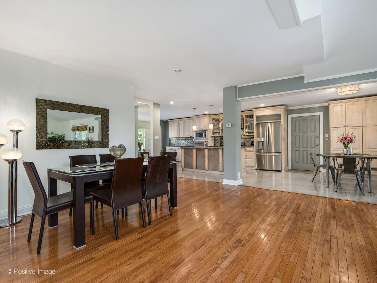 333 Rollwind Road Glenview, IL 60025 - Photo 8 of 27