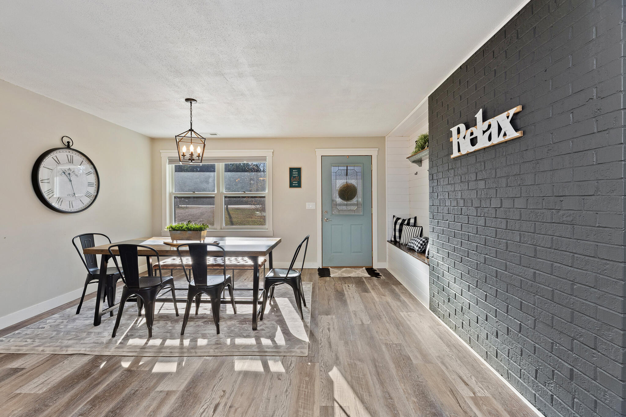 W8302 County Rd J Dewhurst, WI 54754 - Photo 4 of 37 4 FRONT ENTRY- DINING