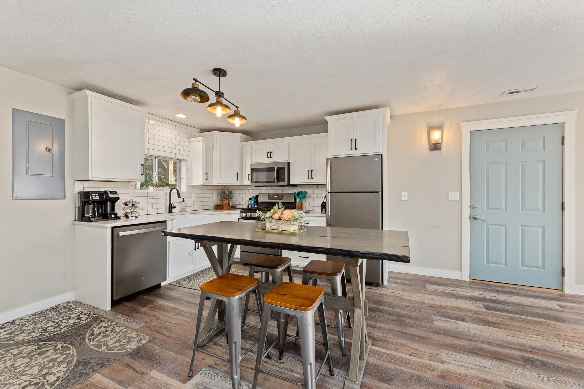 W8302 County Rd J Dewhurst, WI 54754 - Photo 7 of 37 7 KITCHEN