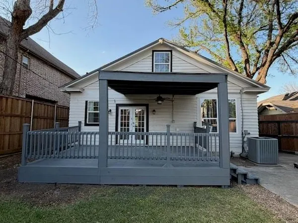 $4,675 | 5828 Prospect Avenue, Dallas, TX 75206