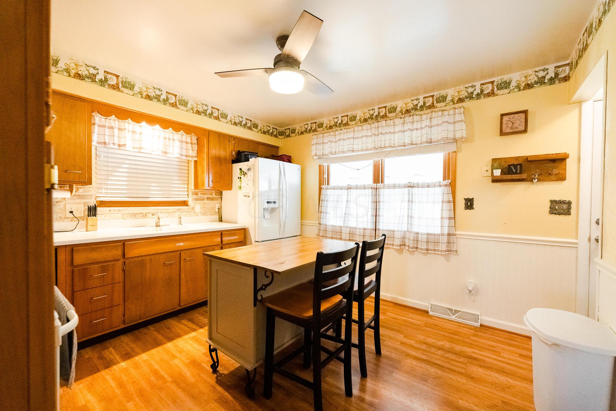 2893 Hampton Road South Columbus, OH 43232 - Photo 10 of 22 DSC07616