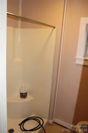 $1,150 | 445 Autumn Lane, Tryon, NC 28782