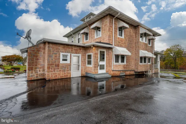 $210,000 | 732 West Baumstown Road, Birdsboro, PA 19508