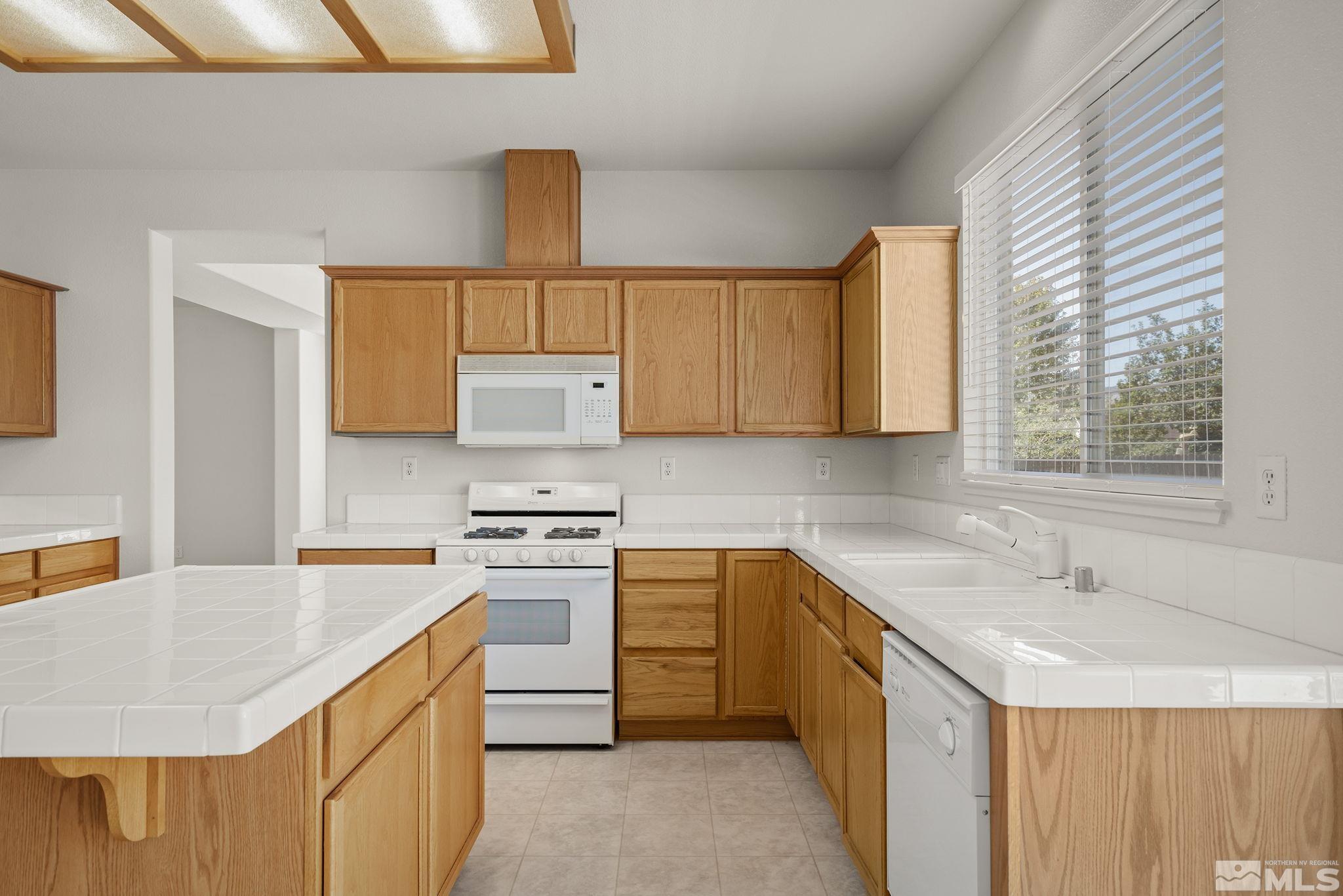 18553 Spicer Lake Court Reno, NV 89508 - Photo 15 of 36 Photo 15