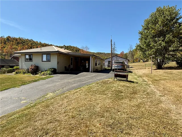 $149,900 | 4 Park Street, Lewis Run, PA 16738