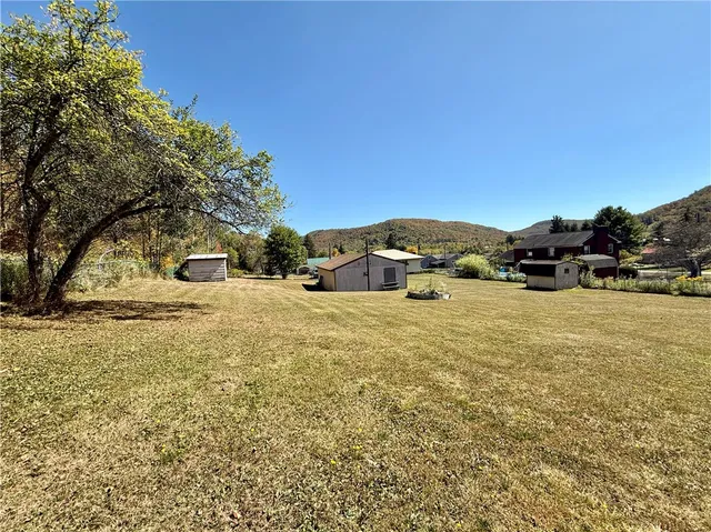 $149,900 | 4 Park Street, Lewis Run, PA 16738