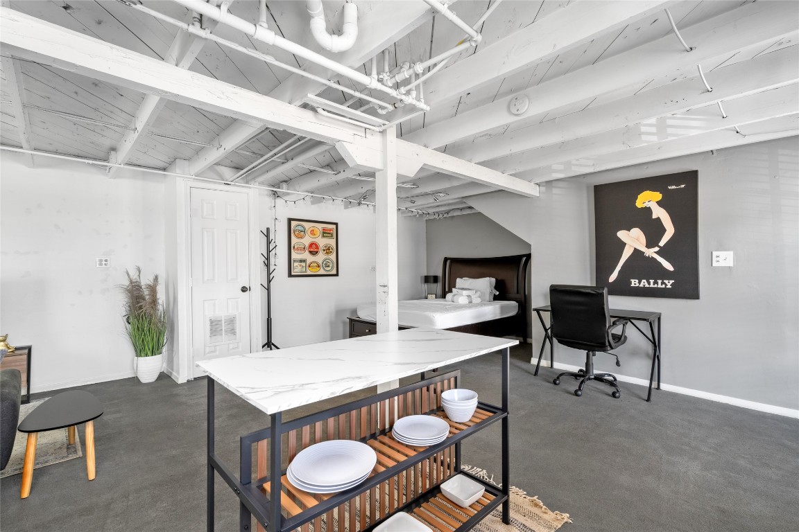 2402 Hazard Street Houston, TX 77019 - Photo 30 of 41 a living room with furniture and a table