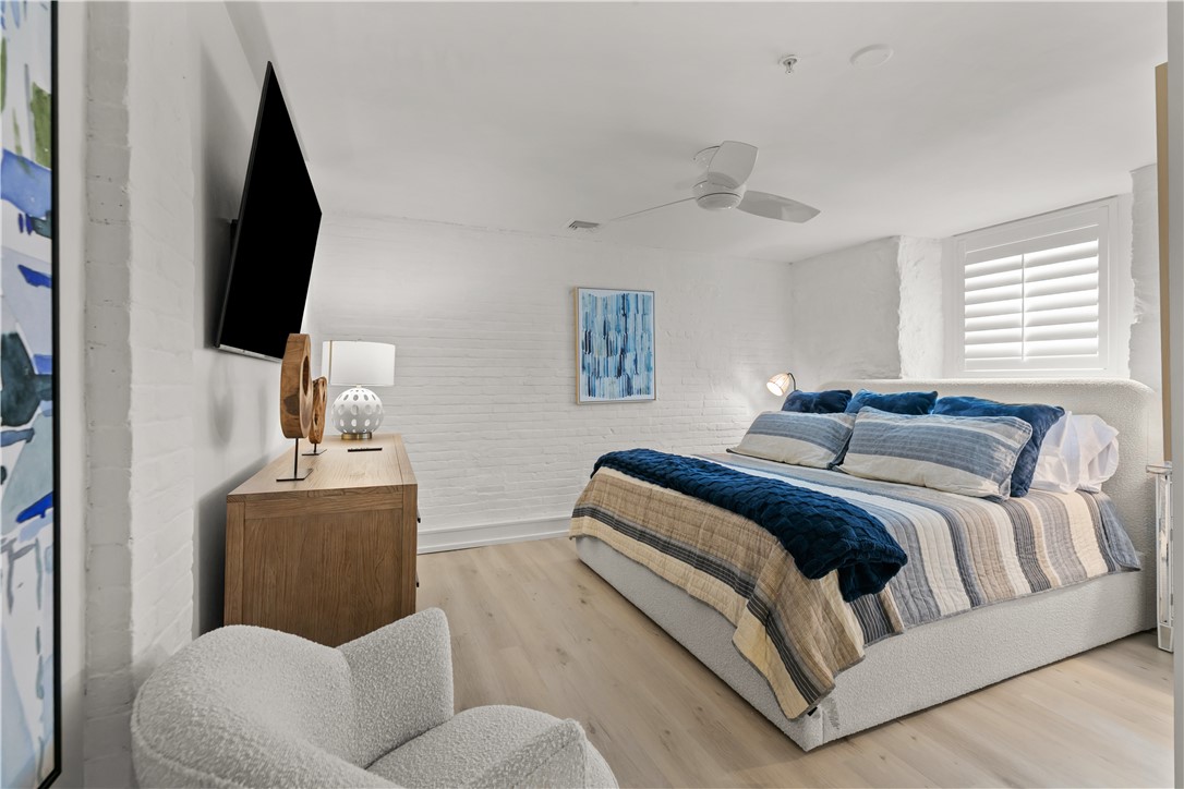 426 Spring Street, Unit B101 Newport, RI 02840 - Photo 19 of 26