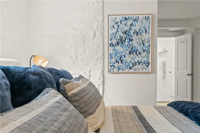 $3,750 | 426 Spring Street, Unit B101, Newport, RI 02840