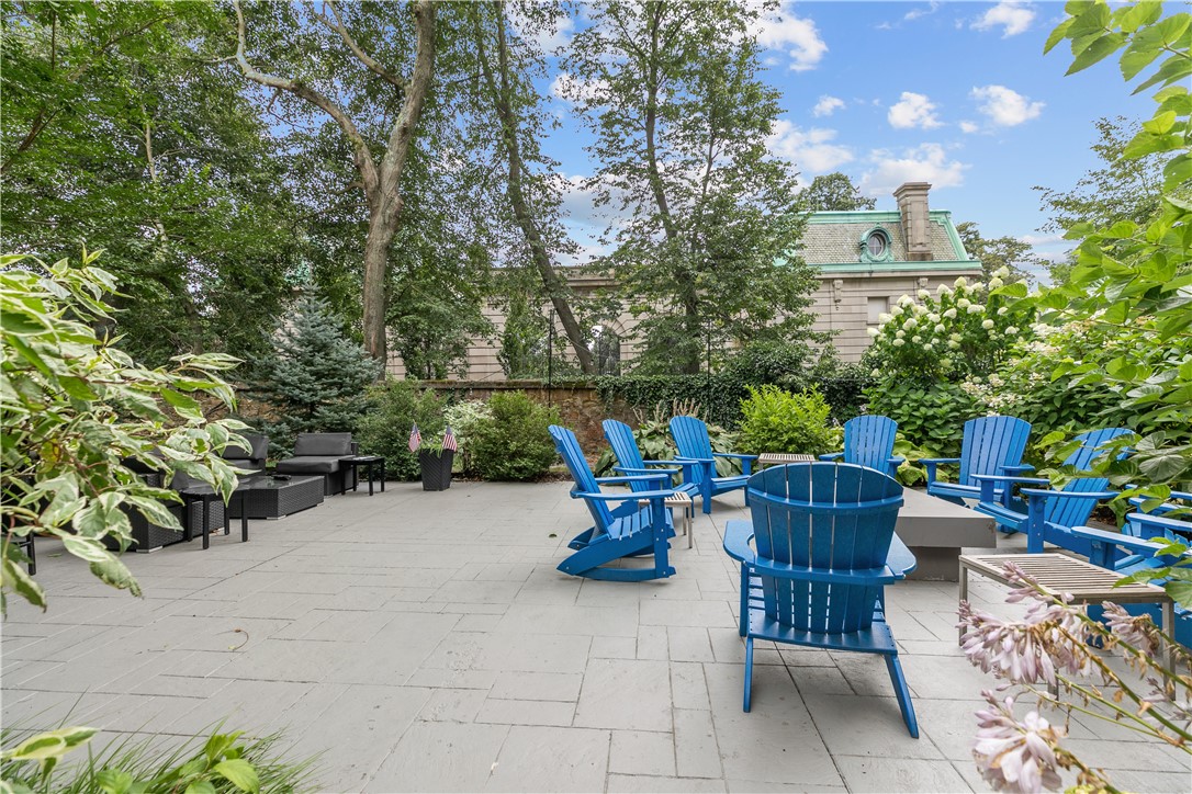 426 Spring Street, Unit B101 Newport, RI 02840 - Photo 23 of 26