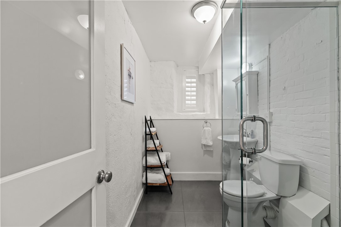 426 Spring Street, Unit B101 Newport, RI 02840 - Photo 4 of 26