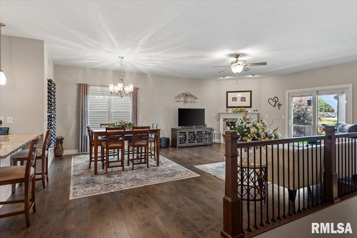3208 Telford Drive Springfield, IL 62711 - Photo 5 of 51