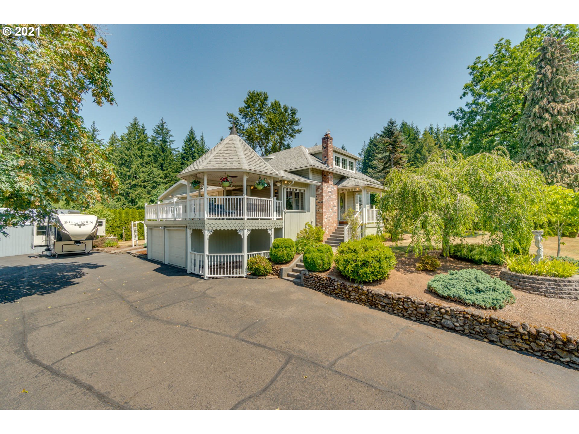 17926 Southeast Tickle Creek Road Boring, OR 97009 - Photo 1 of 32 Gallery Image 1