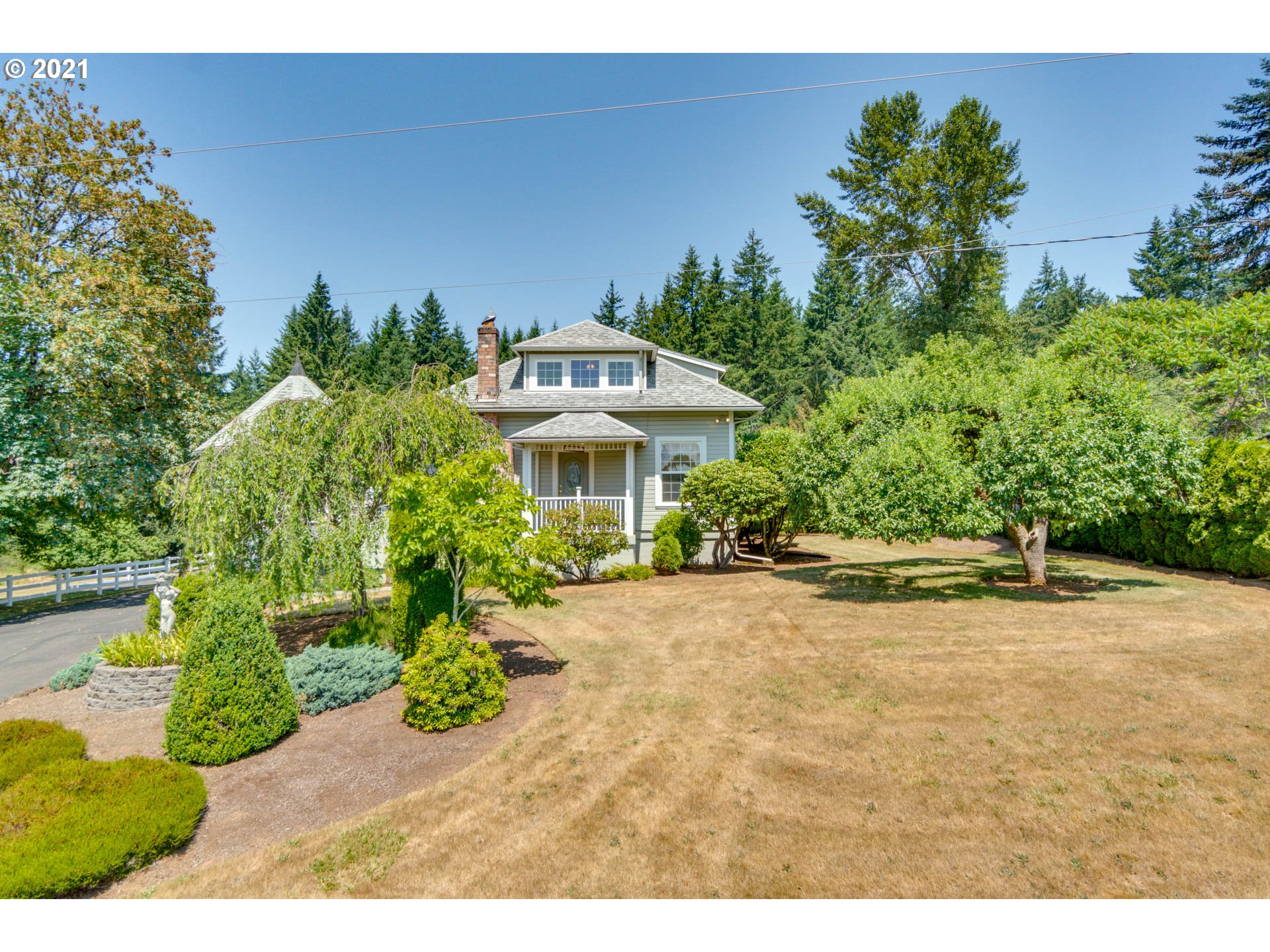 17926 Southeast Tickle Creek Road Boring, OR 97009 - Photo 4 of 32 Gallery Image 4