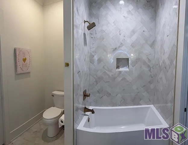 $2,272,000 | Undisclosed Address, Baton Rouge, LA 70810